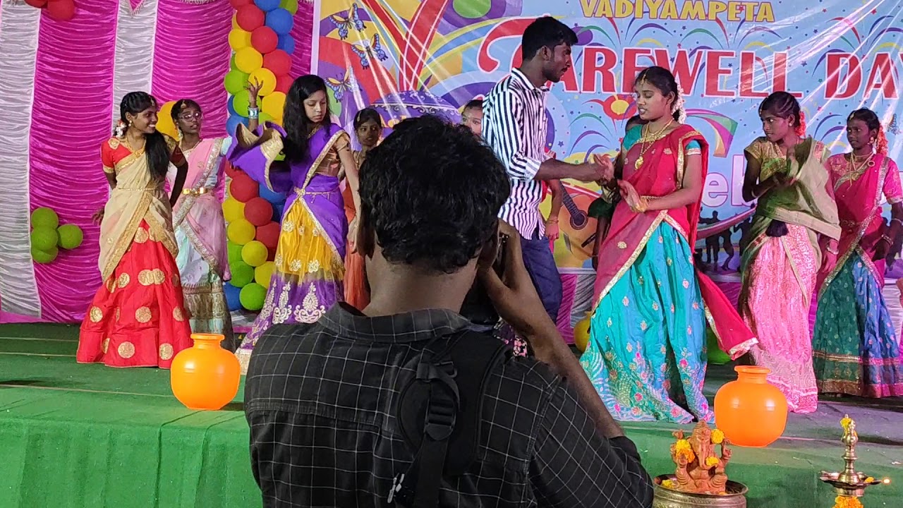 KESHAVAREDDY SCHOOL FAREWELL PARTY 2020 DANCE PERFORMANCE... VADIYAMPETA