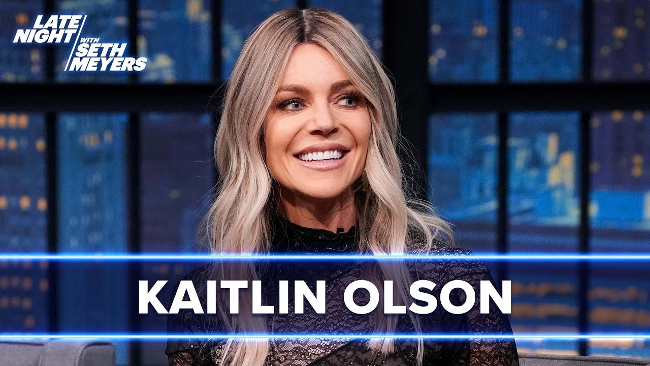 Kaitlin Olson Wants Her Fans to Yell Her Iconic Hacks Roast Punchline at Her