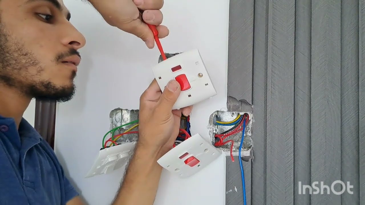 شرح تركيب مفاتيح الاناره وتكيف الكهرباء في السعودي