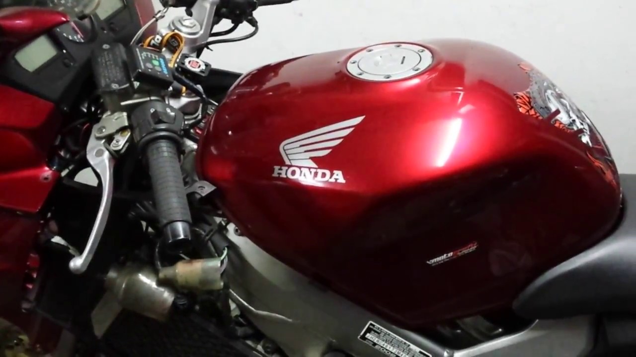 Jak wymienić płyn chłodniczy Honda VFR