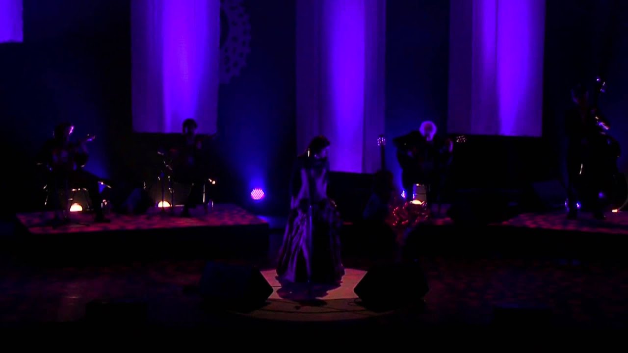 Katia Guerreiro _Live at the Olympia_ Prece
