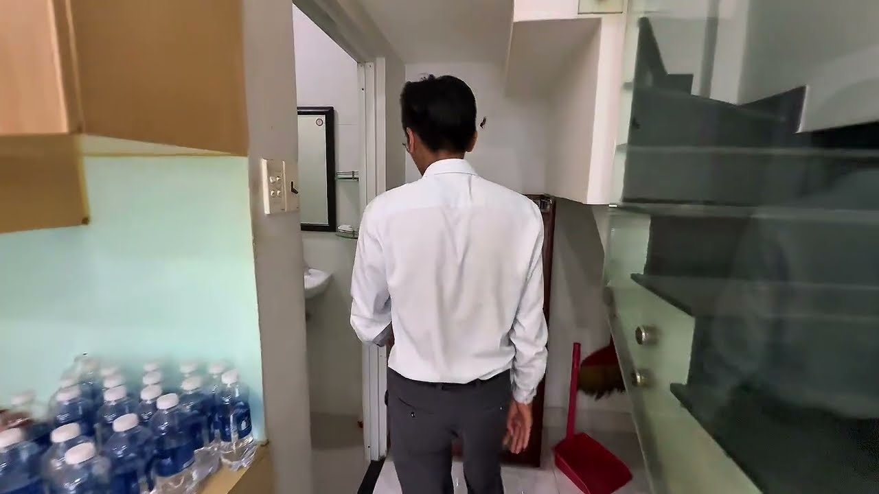 [5tỷ950tr - Tân Bình] NHÀ KẾ CÔNG VIÊN - LẠC LONG QUÂN - 4x10 - HẺM 7M THÔNG KINH DOANH - 0908138984