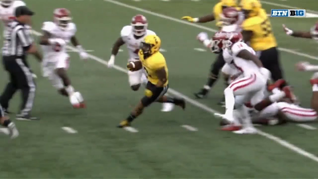Lorenzo Harrison Goes Up the Middle for TD vs. Indiana