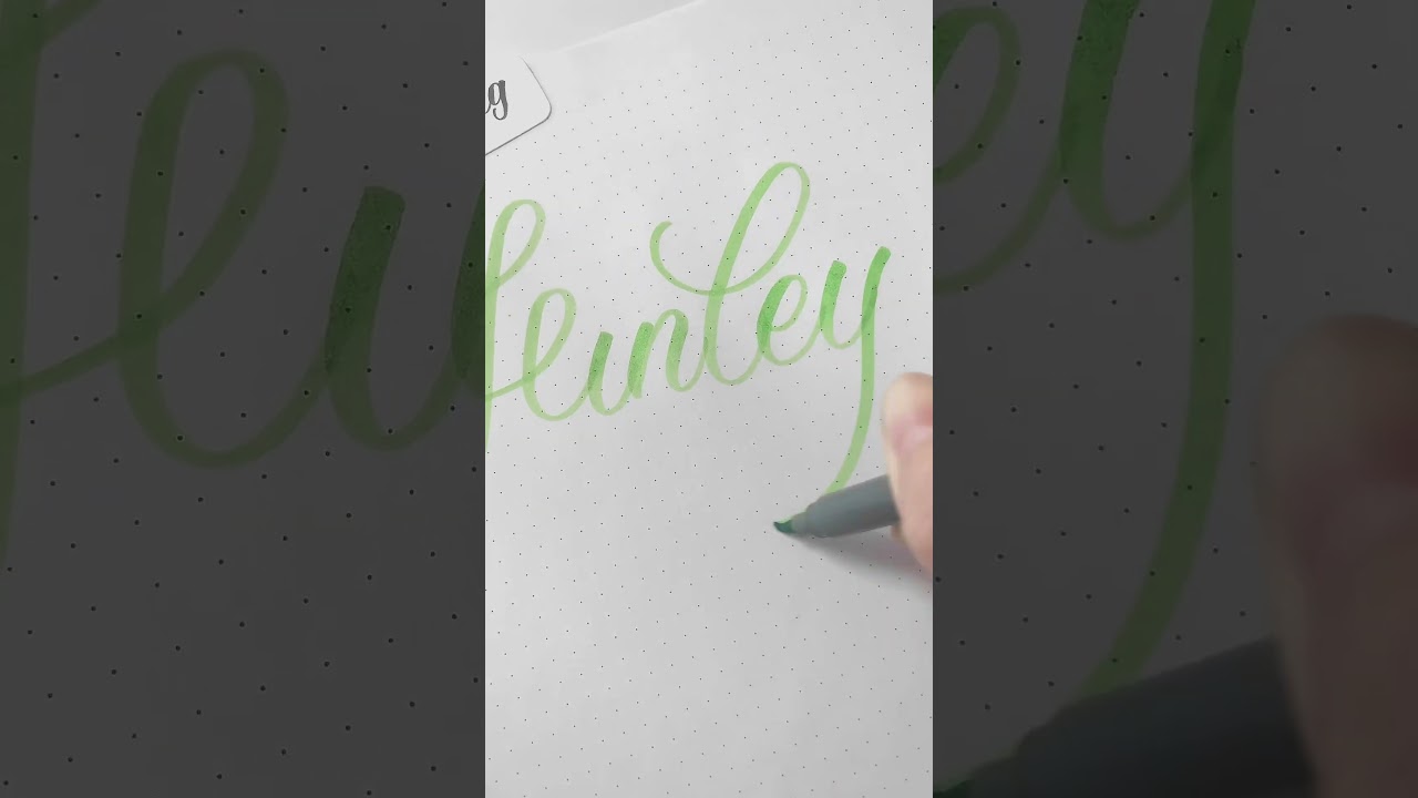 🖌today is apple green “Finley”🍏. 