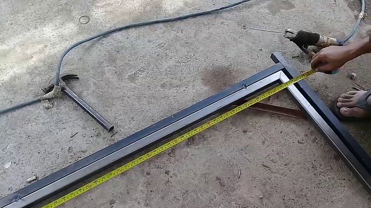 Cara membuat bingkai dan rangka pintu minimalis