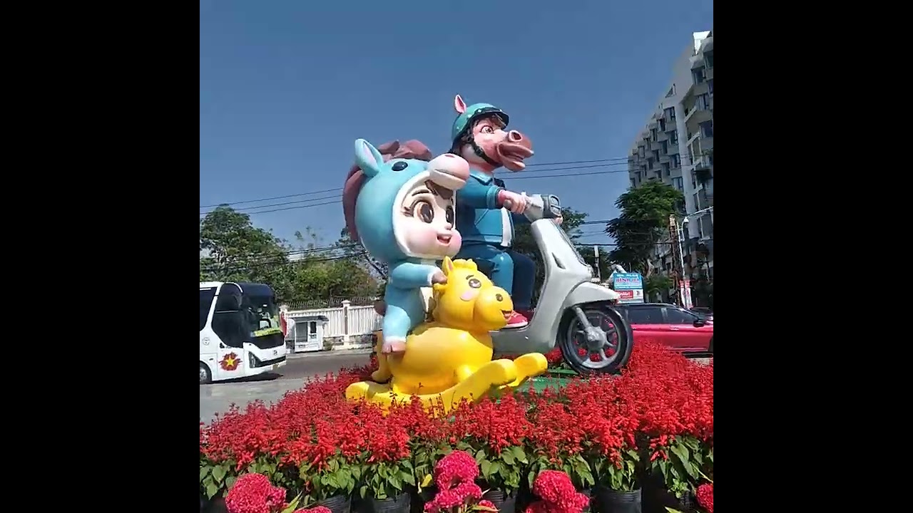 Xuân Bính Ngọ 6t1n2026 tại Quãng Trường Chiến Thắng Qui Nhơn Đại Ngàn Biển Xanh Gai Lai ok