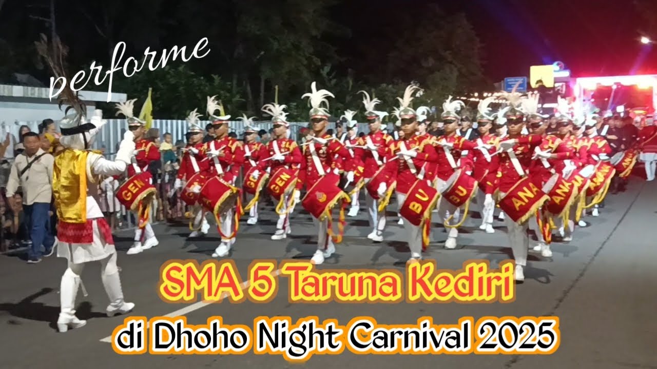 Performe Drumband SMA 5 Taruna Kediri.