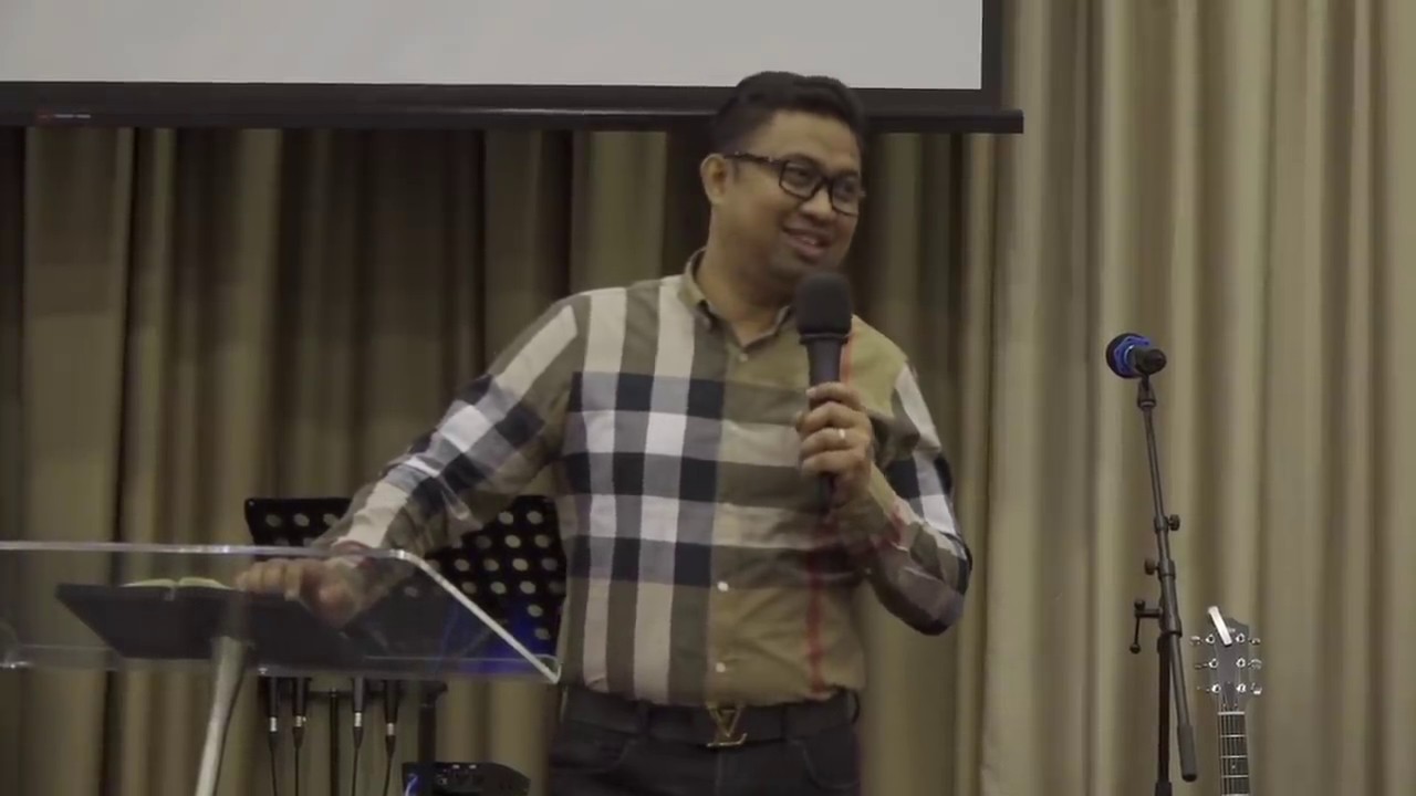 ပေးကမ်းတတ်သောနှလုံးသားပိုင်ရှင်များ by Rev. David Lah