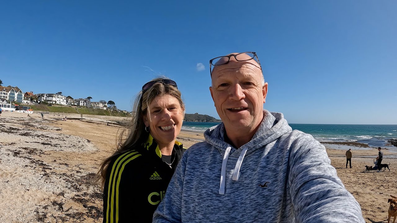 Falmouth. Gyllyngvase to Swanpool.
