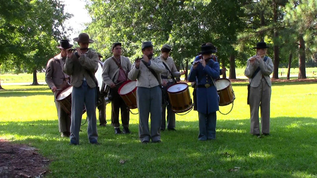 Old North State Fife and Drum plays 