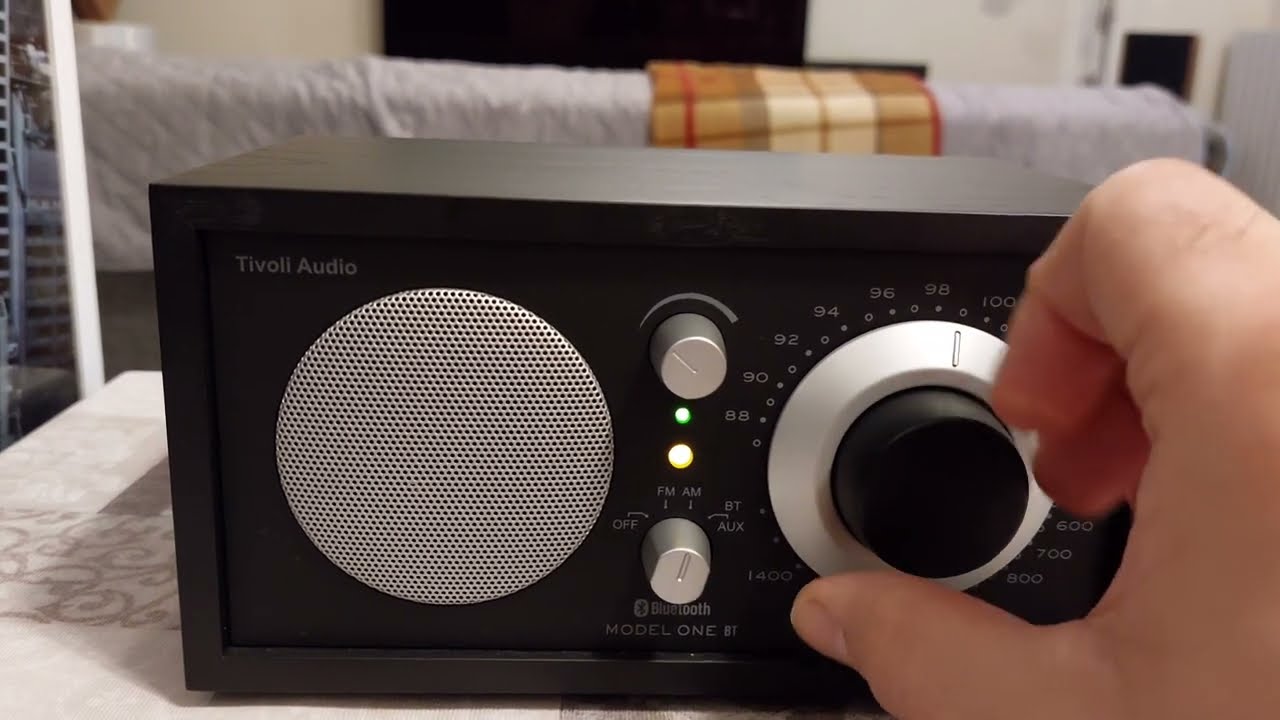Newest Tivoli Model One BT radios no longer have analog tuning despite tuning knob