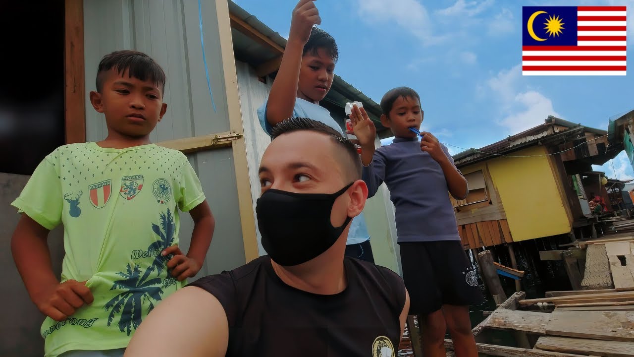 Inside A Filipino Water Village In Sabah