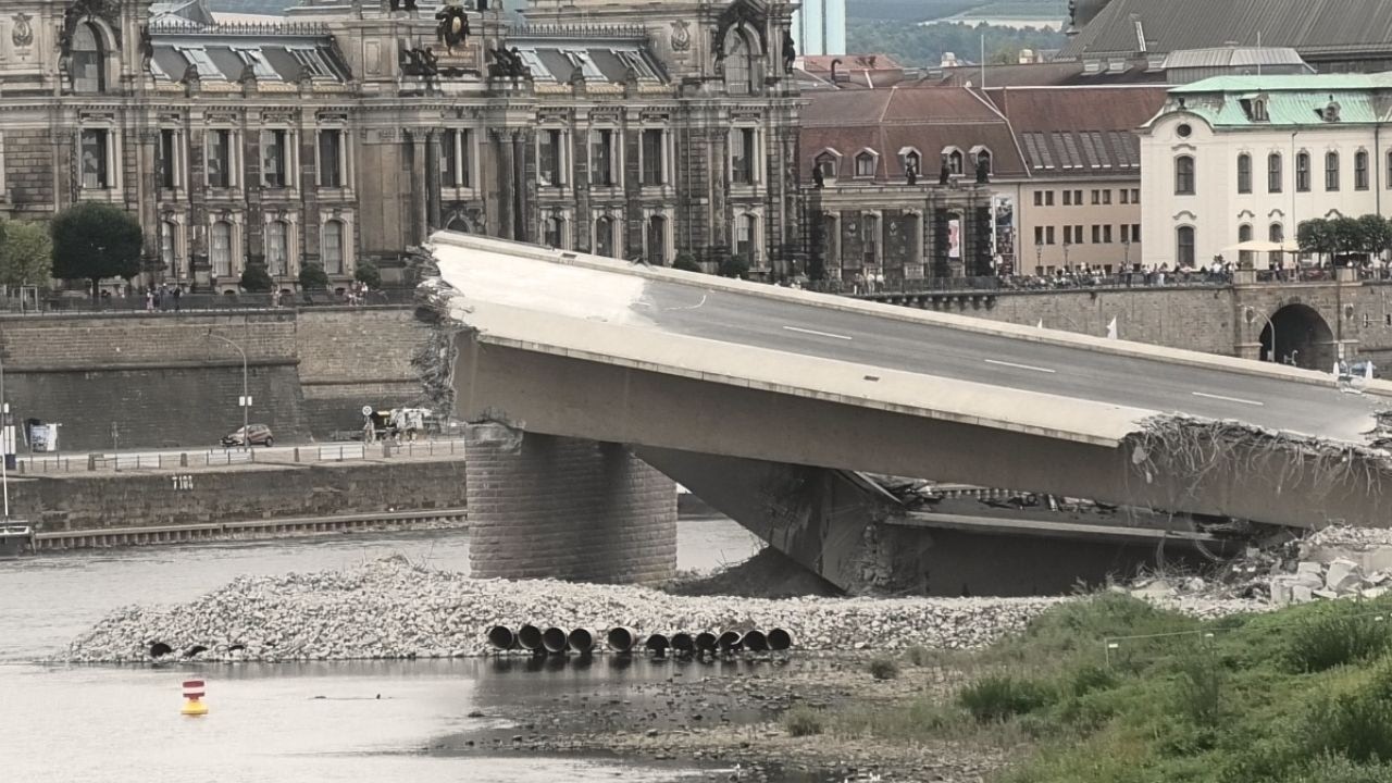 Abbrucharbeiten im Rekordtempo!  Update Carolabrücke Dresden 11.07.2025