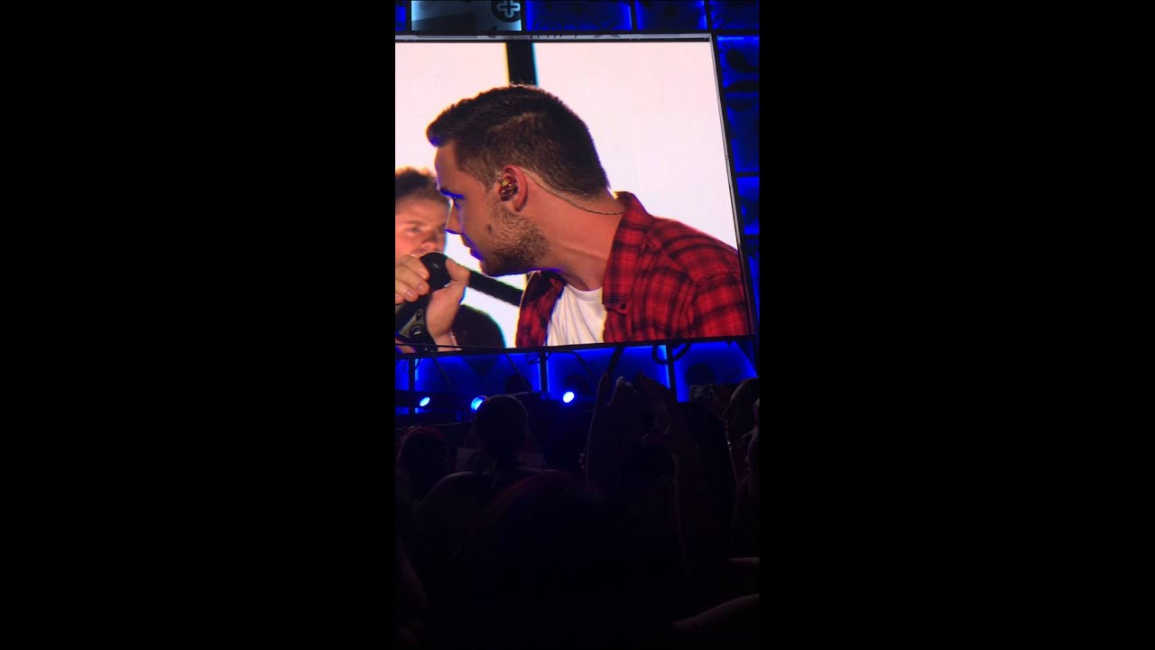 One Direction-Little Things/Night Changes-11th February Brisbane 2015