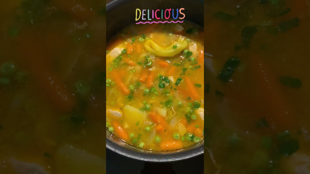 Surinaamse Kippensoep | Surinamese Chicken Soup Comfort! 🍲🔥 #easyrecipe #homemade   #foodie