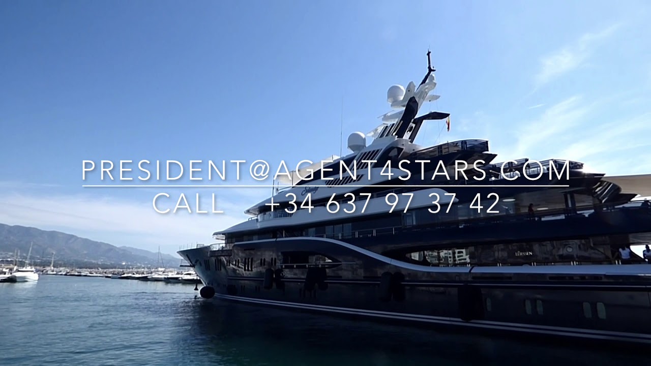 WOW SOLANDGE 85m Royal Saudi Yacht leaves Puerto Banus reversing.