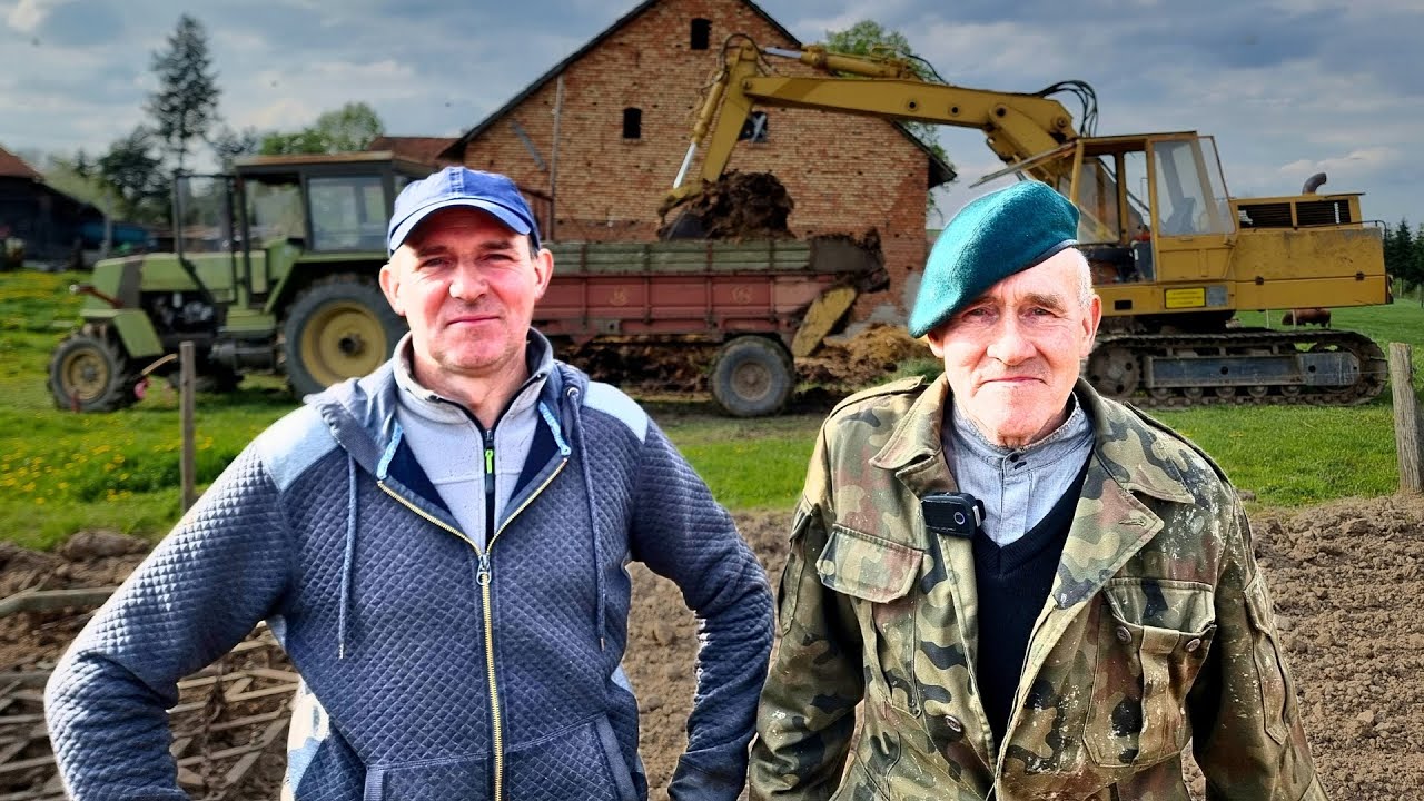 Śmierdzący OBORNIK? Ładuję KOPARKĄ i razem z SYNEM rozrzucamy na pole