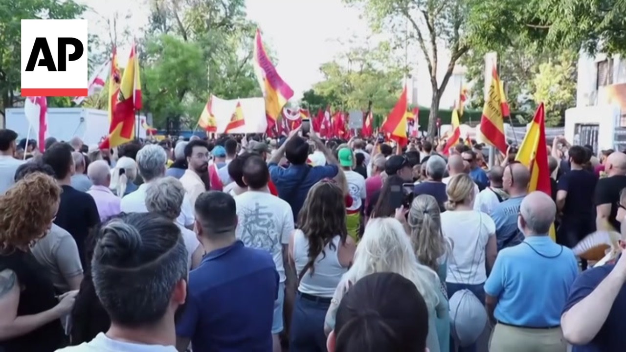 Protest held outside Moroccan Embassy in Madrid after Ceuta crisis