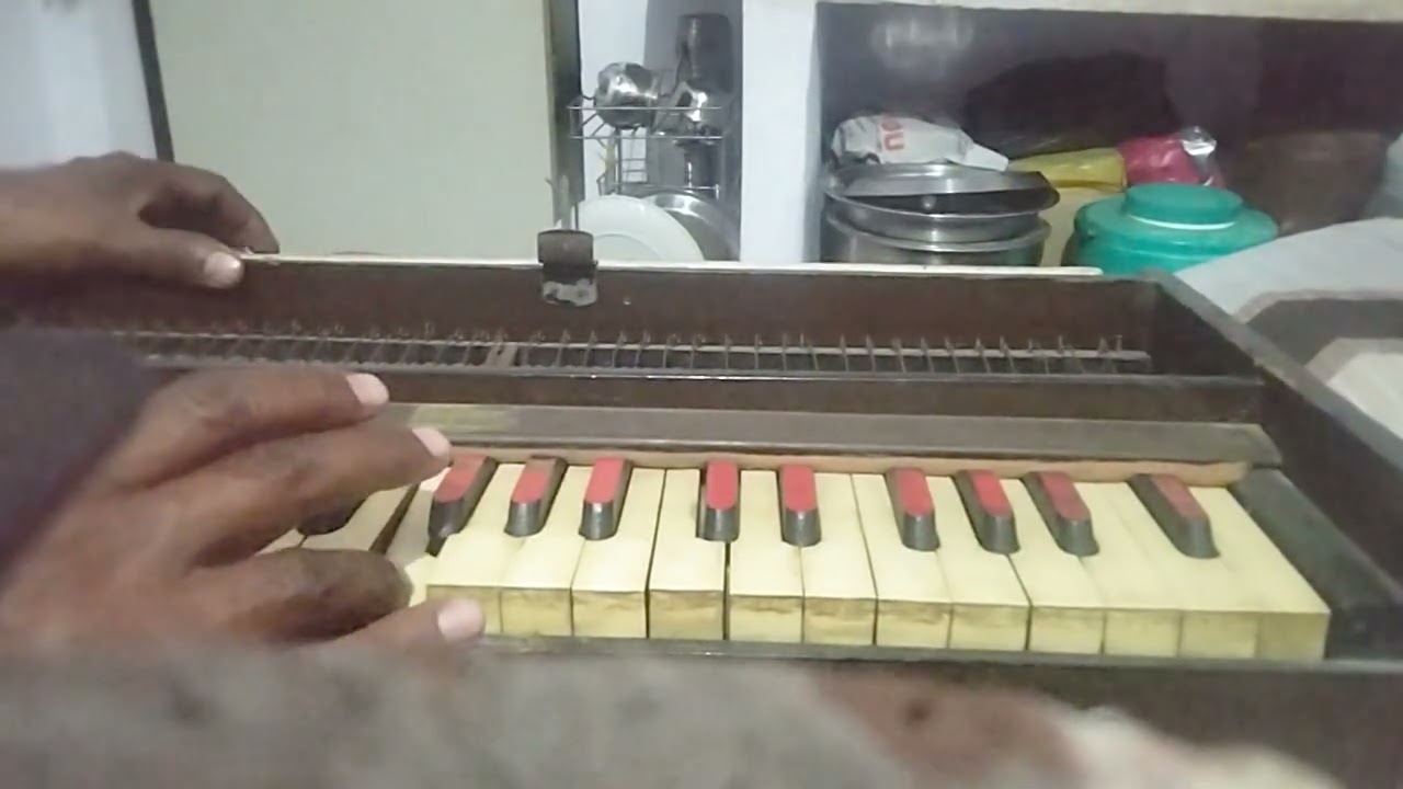 किसी नजर को तेरा इतंजार आज भी ह#like #subscribe #harmonium #🙏
