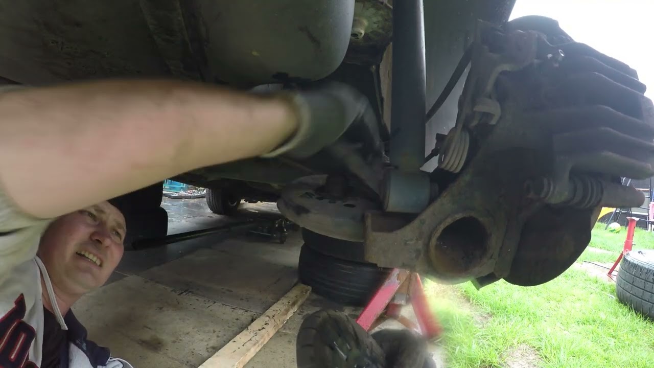 JAK WYMIENIĆ SPRĘŻYNY W VW PASSAT B5 1.9 TDI