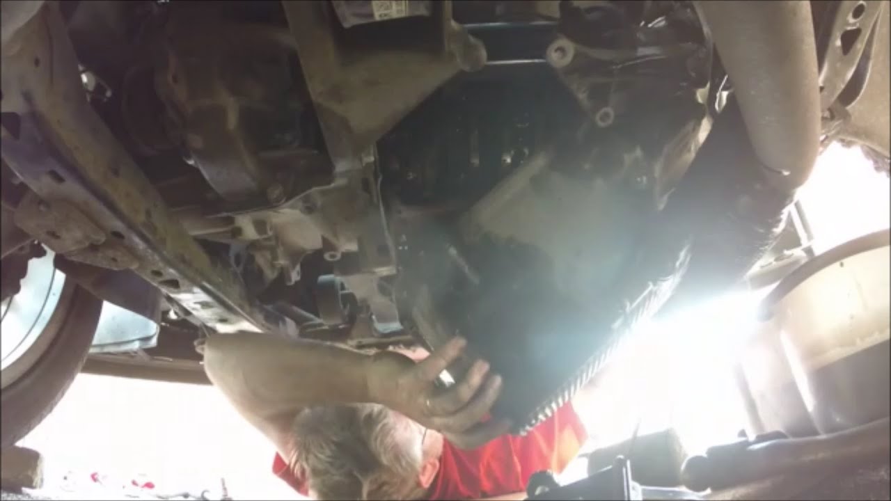 VAUHALL INSIGNIA cdti, Engine Sump cover removal UK.