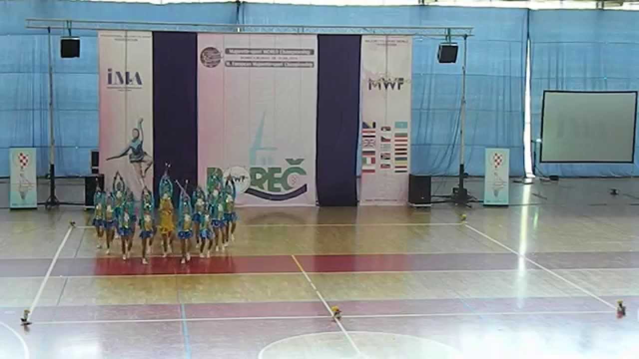 DM studio mažoretky Dačice - pódio 