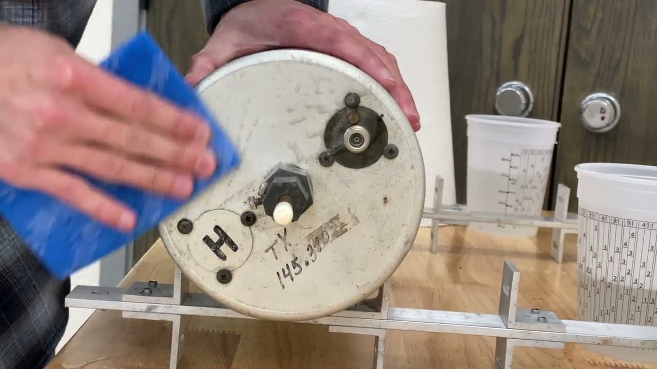 Building a 2 Meter Repeater Part 1 - Cleaning Up the Duplexer