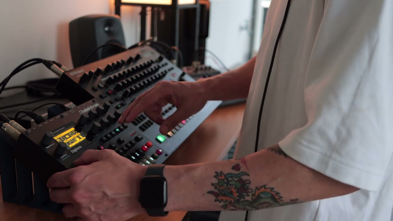 Roland TR8S + Elektron Digitone | Techno jam (RAW, ACID) #tr8s #digitone