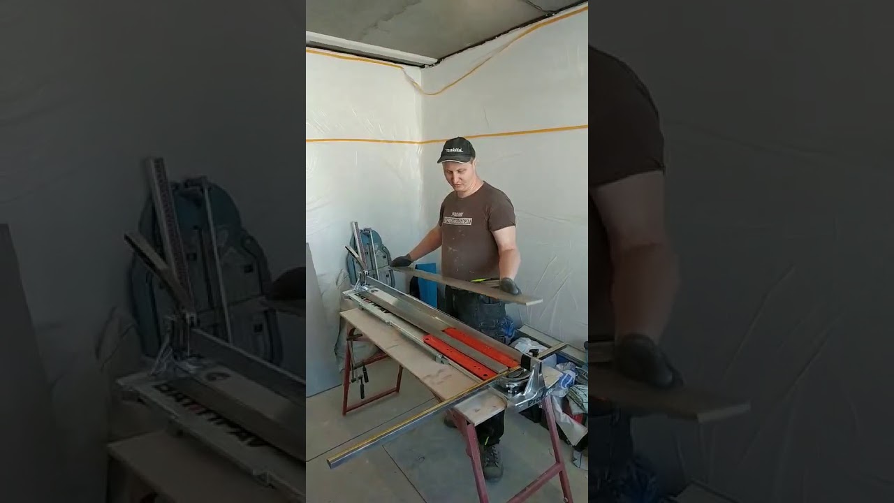 Різ плитки плиткорізом Battipav PROFI EVO 133 ALU ручним  ручной плиткорез