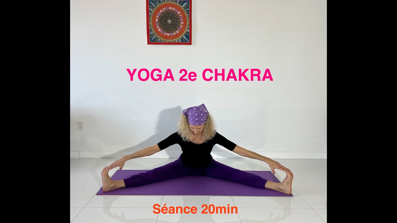 POSTURE DU TRIANGLE ÉTENDU (UTTHITA TRIKONASANA) POUR TRAVAILLER LE CHAKRA SACRÉ