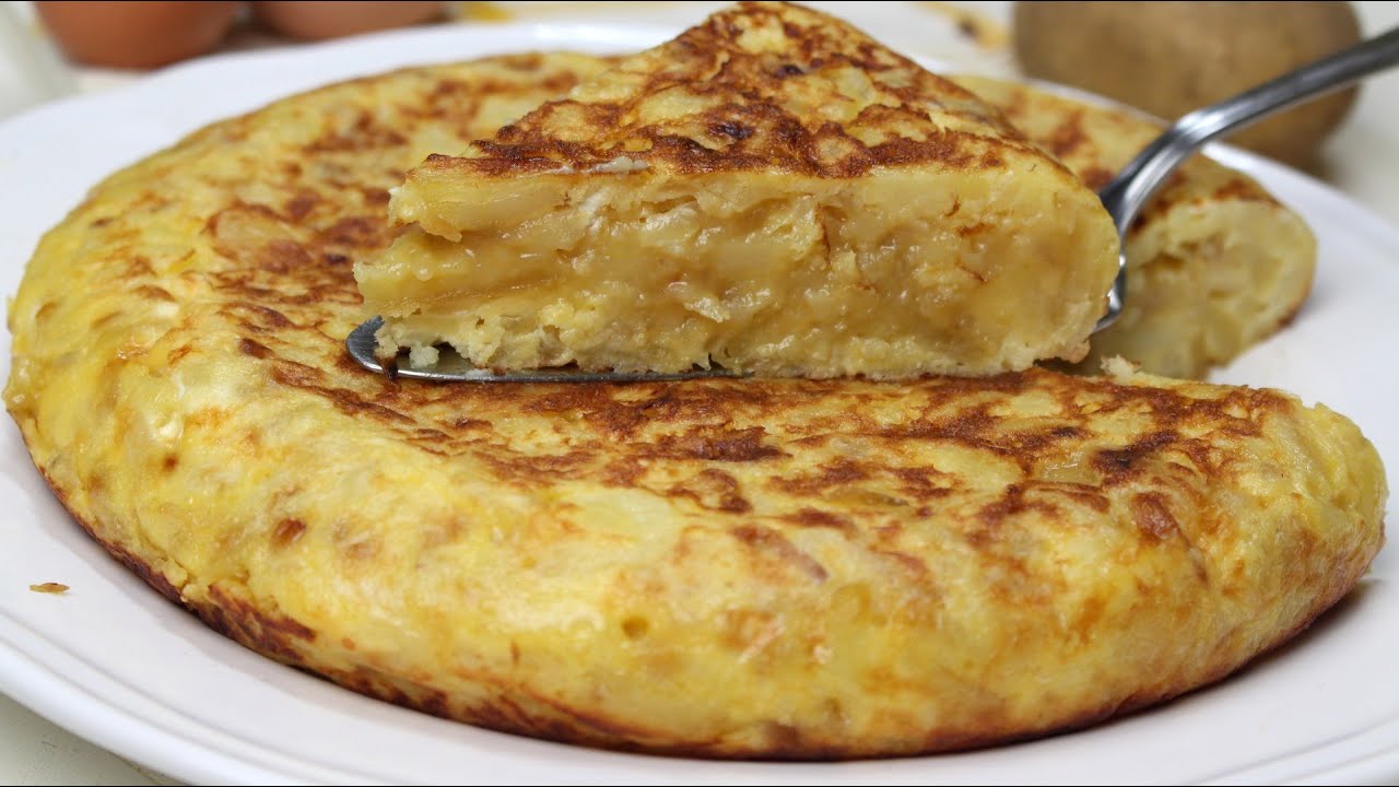Tortilla de patata con cebolla caramelizada y queso de cabra ¡DELICIOSA!