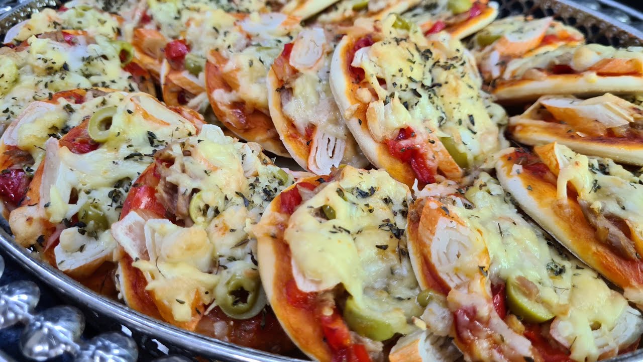 أسرع ميني بيتزا ممكن تحضريها في 10دقائق قبل الإفطار والنتيجة يا سلام😋
