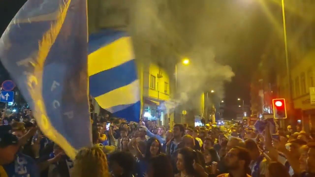 FESTA NOS ALIADOS PORTO CAMPEÃO 21/22