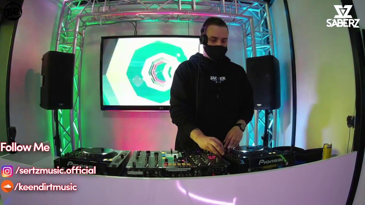 SaberZ vs Ellie Goulding - Lights - ID vs Lights (SaberZ Mashup) @SaberZ - DJ SET BUDAPEST