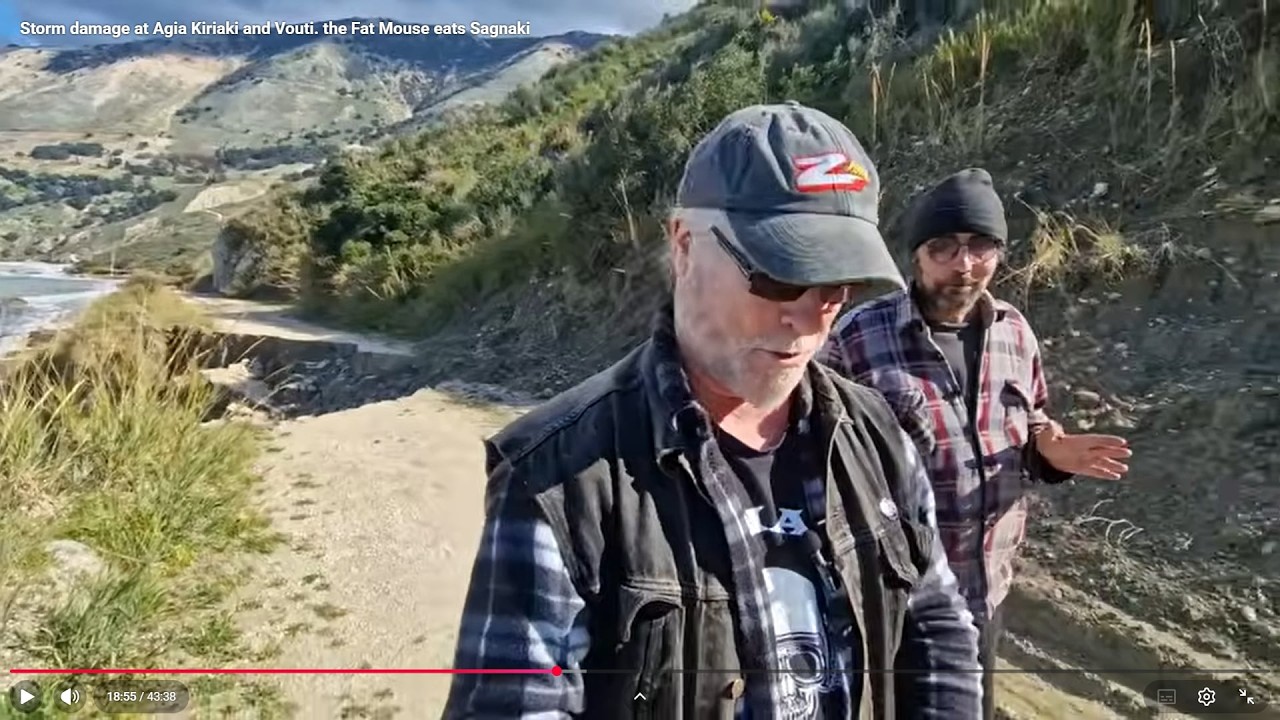 Кефалония пострадала от новых штормов, уцелели ли Агия Кириаки и Вути? Толстая мышь ест картофель...