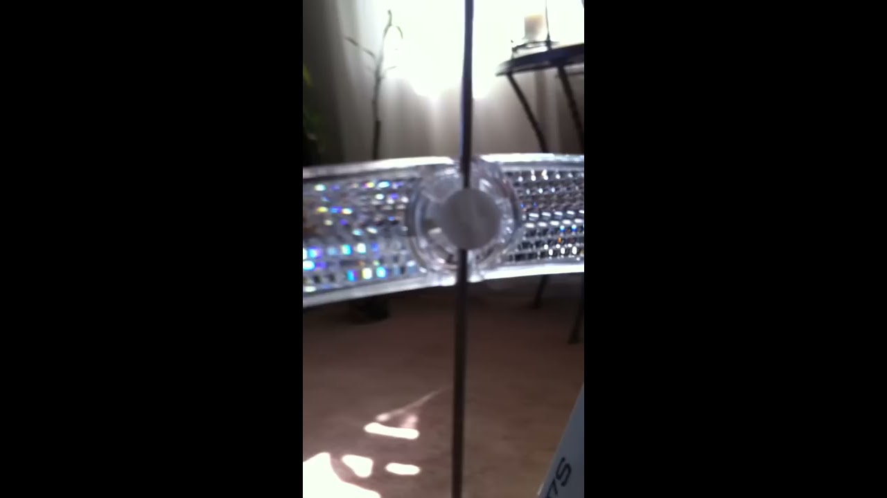 How to remove a reflector from the spoke of a bike wheel