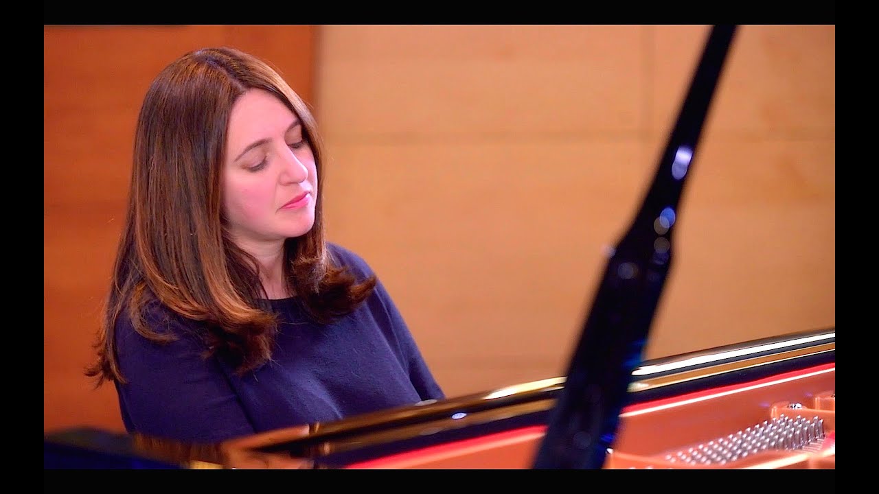 Simone Dinnerstein | Clair de Lune (Live on Classical KING)