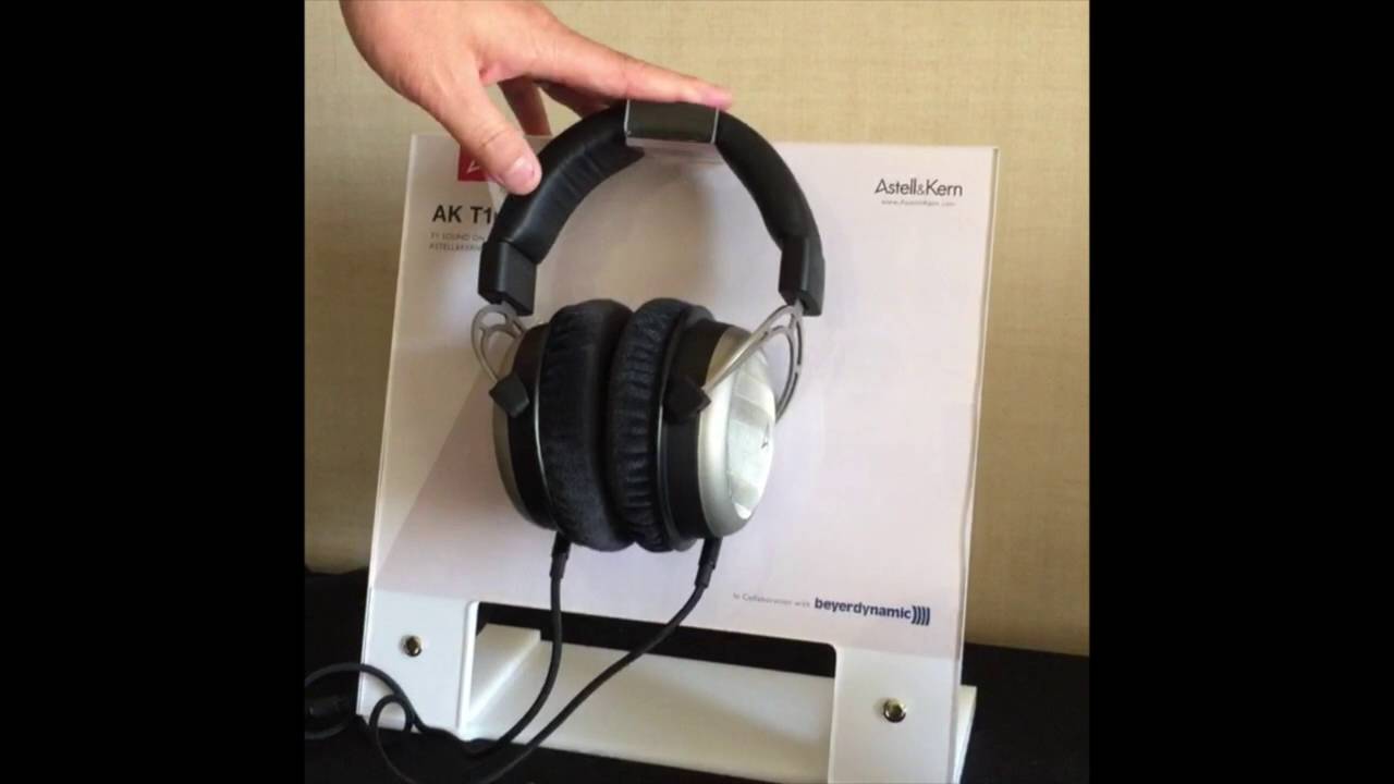 The Astell and Kern AK300 at Newport 2016