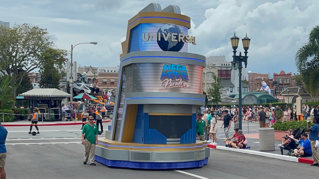 Universal Studios Orlando Universal Mega Movie Parade 9/13/2024