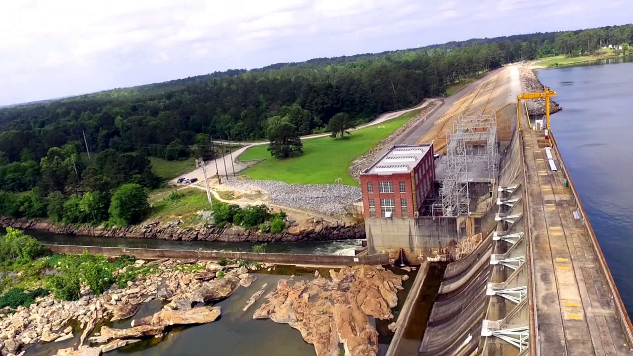 Lake Sinclair Dam