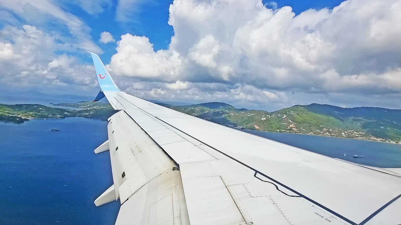 TUI Airways Boeing 737 Skiathos Airport Approach and Landing