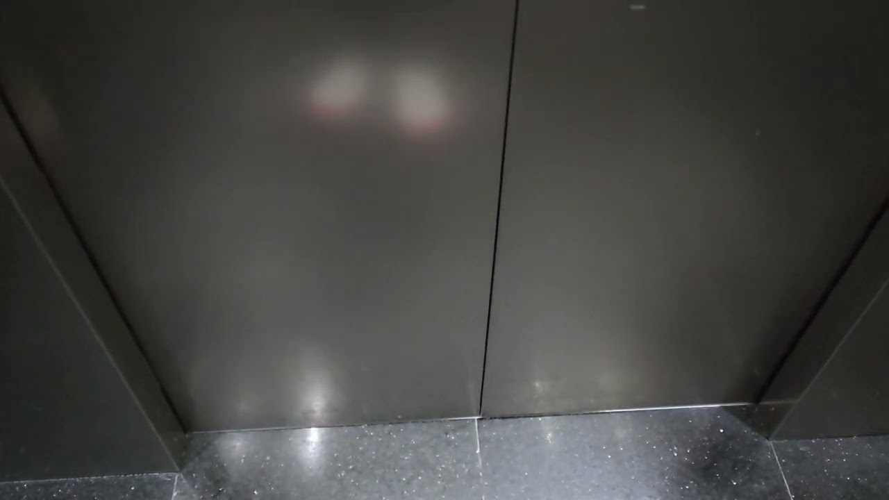 서울 래미안강동팰리스 이스트센트럴타워 B2~36층 운행용 현대엘리베이터 탑사기(2025.12.25 촬영)