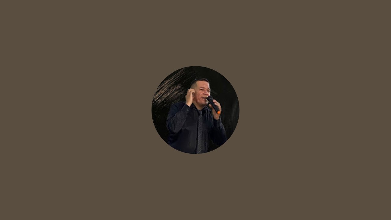Pastor Ronal está en vivo