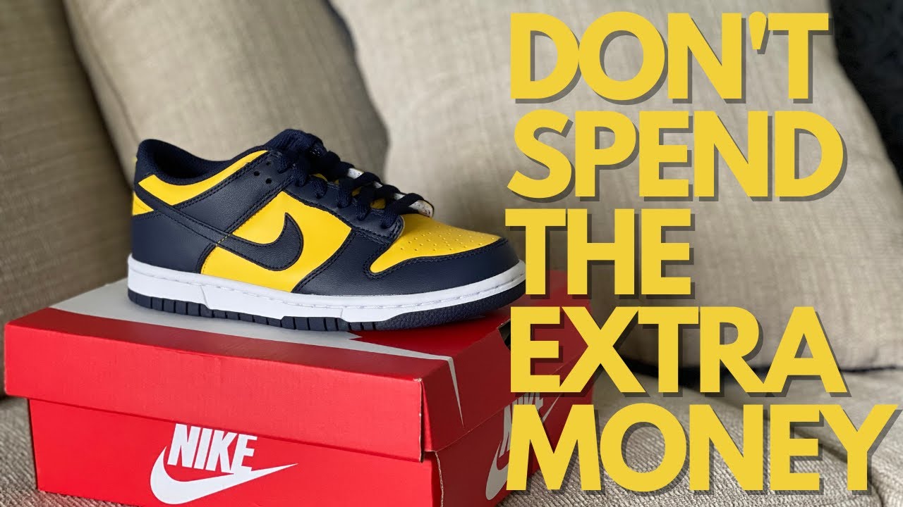 Youth Sizes VS Smaller Men's Sizes, Are They The Same? | Nike Dunk Michigan Dunk Low GS Comparison