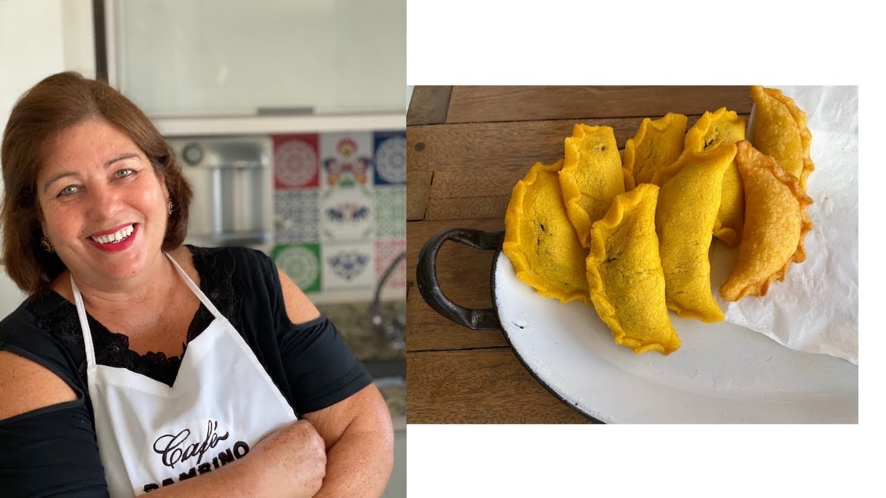 Pastel De Angu Assado