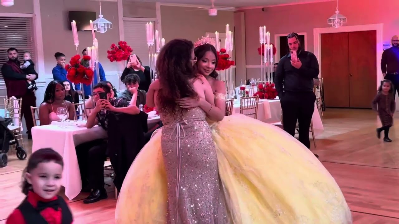 Aixamary Rosario Quinceañera 