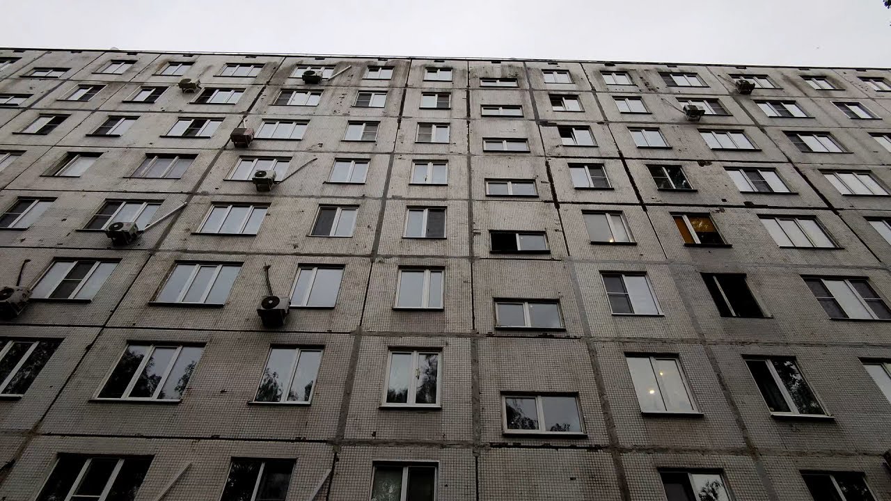 🏢Дом 1972 года серии II-49! Лифт (КМЗ-1971 г.в); город Тольятти; б-р Орджоникидзе 18, подъезд 3