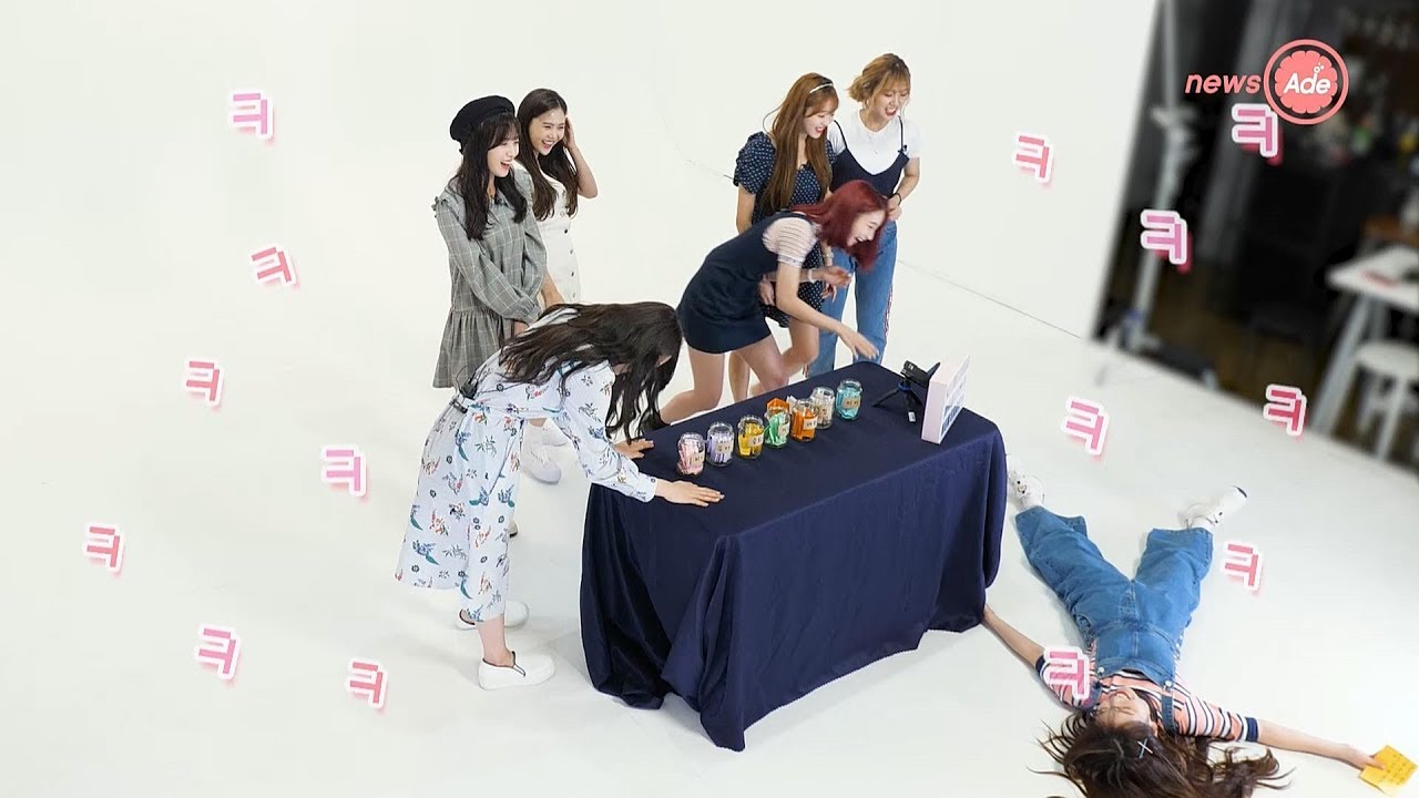 오마이걸 승희가 갑자기 바닥에 드러누운 이유는? [롤링페이퍼]