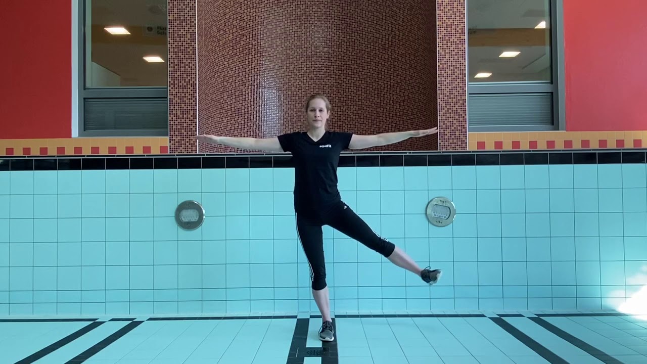 aquaFit | Beweglichkeits-Training für dich: Trockenübungen im Fitnesspool  mit Janette