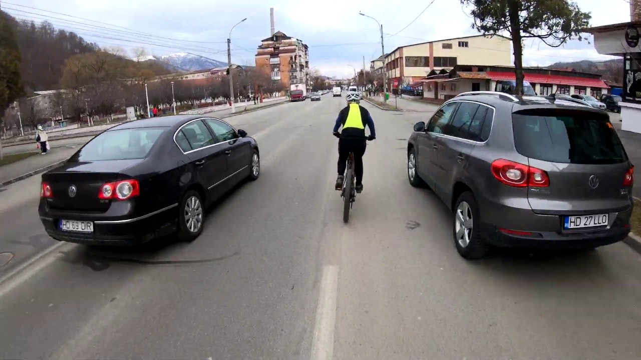 Uricani-Lupeni-Vulcan-Petrosani-Valea Jiului vazuta de pe Bicicleta